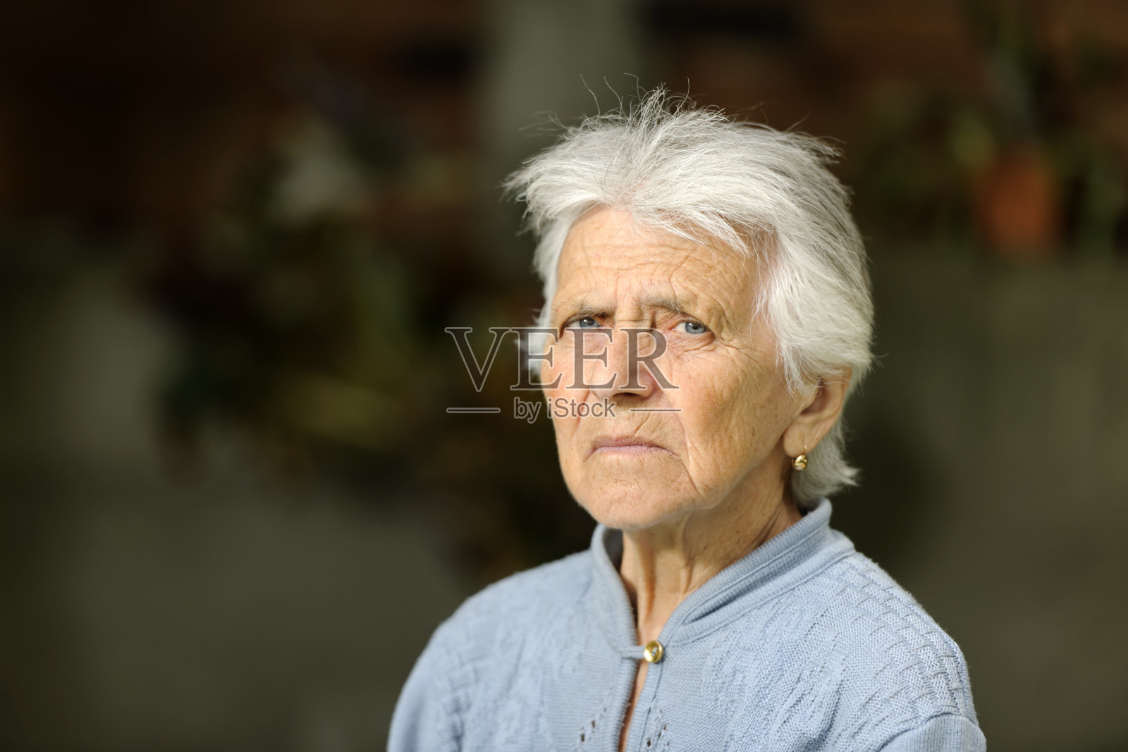 高级的女人照片摄影图片