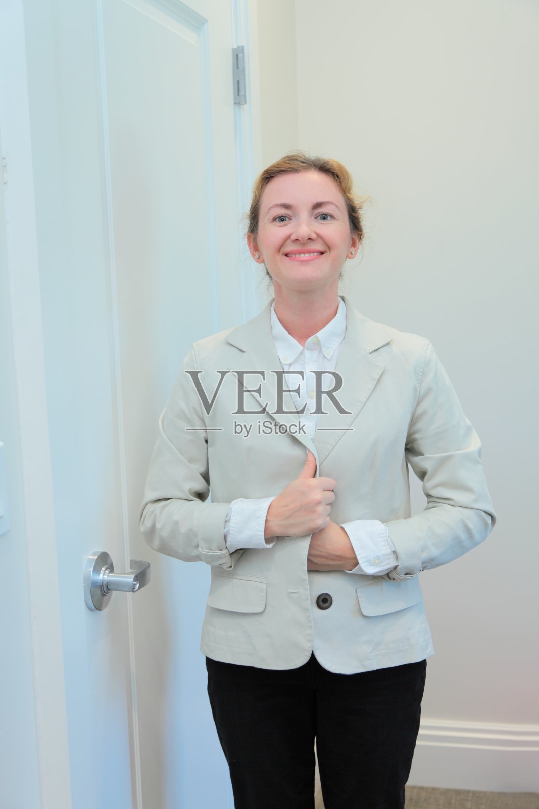 商业的女人。照片摄影图片