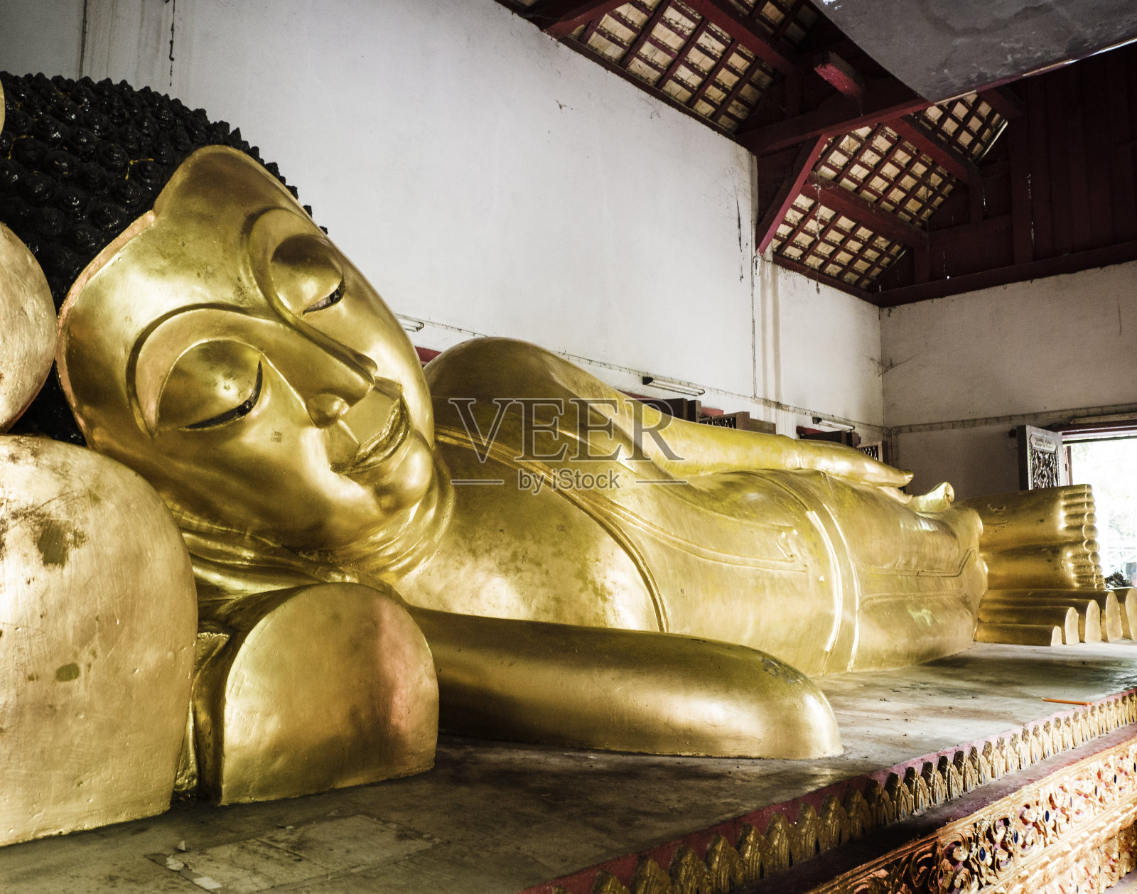 泰国清迈,卧佛寺照片摄影图片