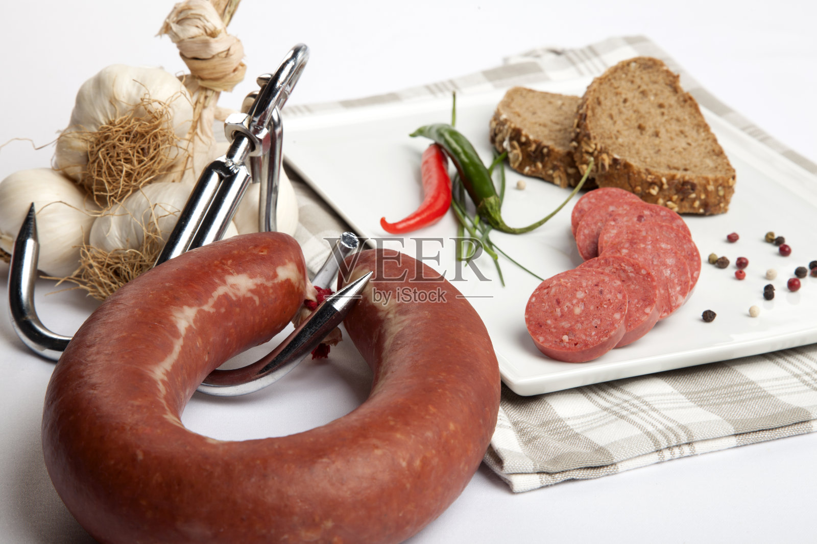 传统土耳其食物-Sucuk照片摄影图片