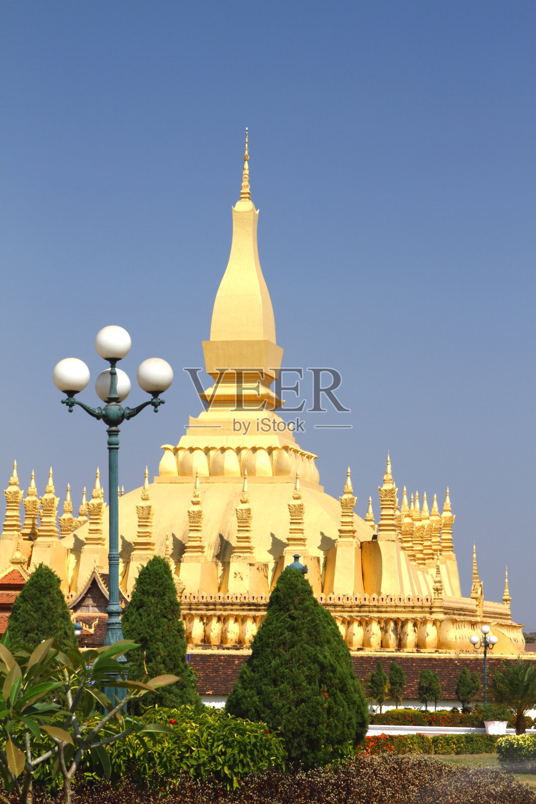 位于万象的Pha That Luang庙照片摄影图片