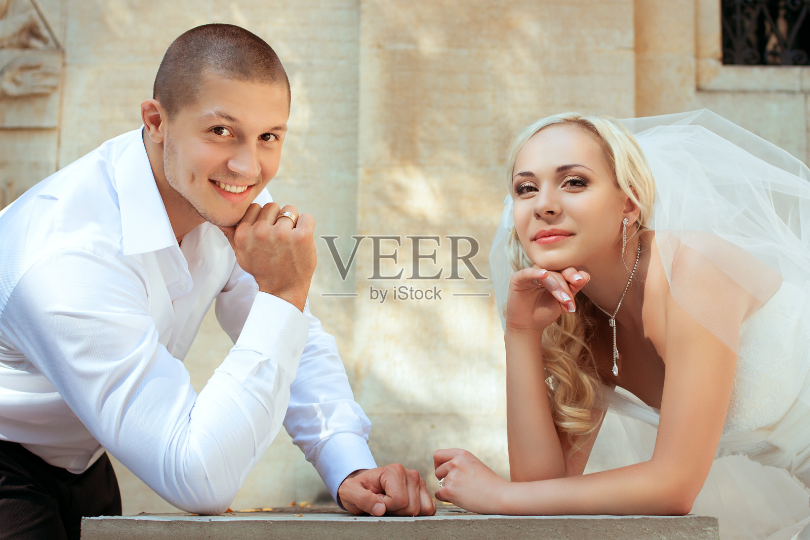 美丽的婚礼的夫妇照片摄影图片