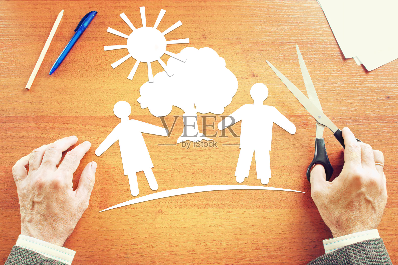 梦想着平静幸福生活的人照片摄影图片