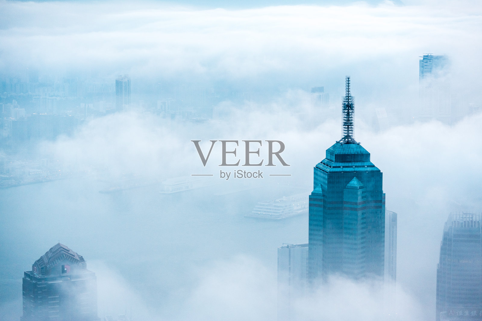 云中的城市——香港照片摄影图片