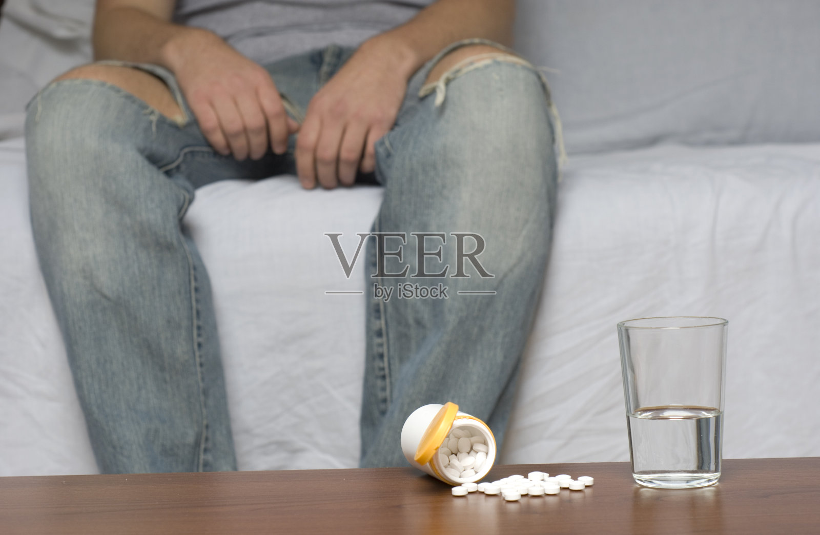 失眠照片摄影图片