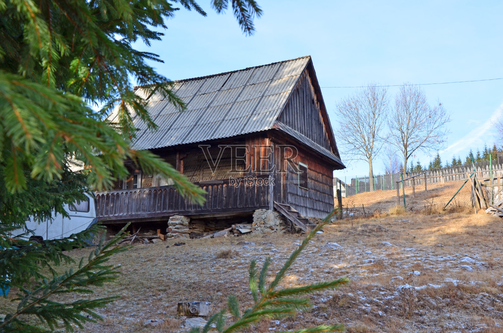 旧木屋或小木屋照片摄影图片