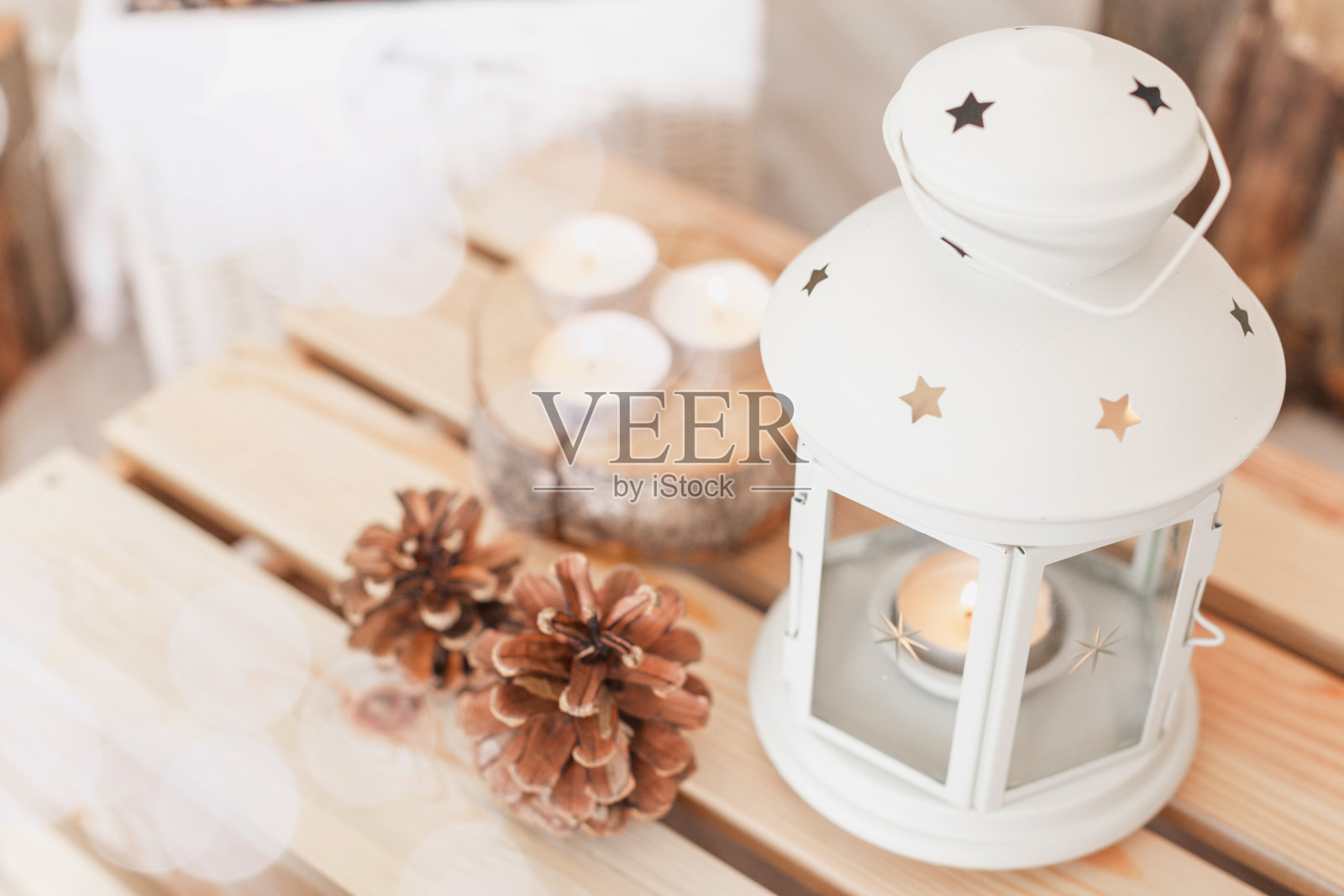 装饰的圣诞灯笼照片摄影图片