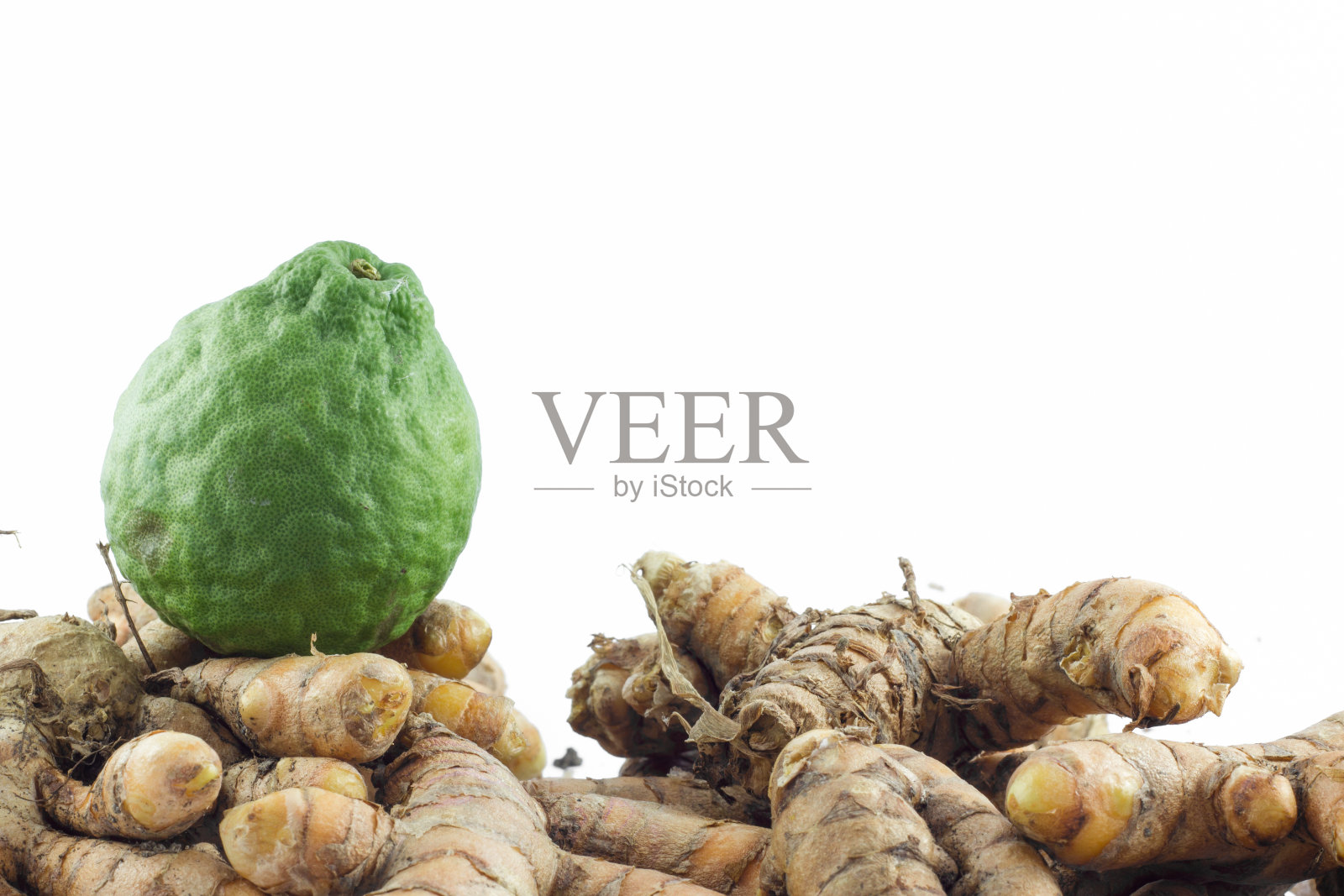 姜黄是一种可以在美容院使用的草本植物照片摄影图片