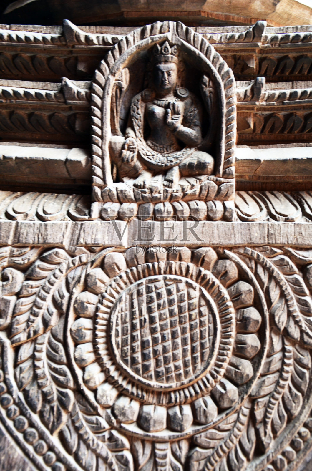 加德满都哈努曼多卡巴山塔普尔杜巴广场上的雕刻照片摄影图片