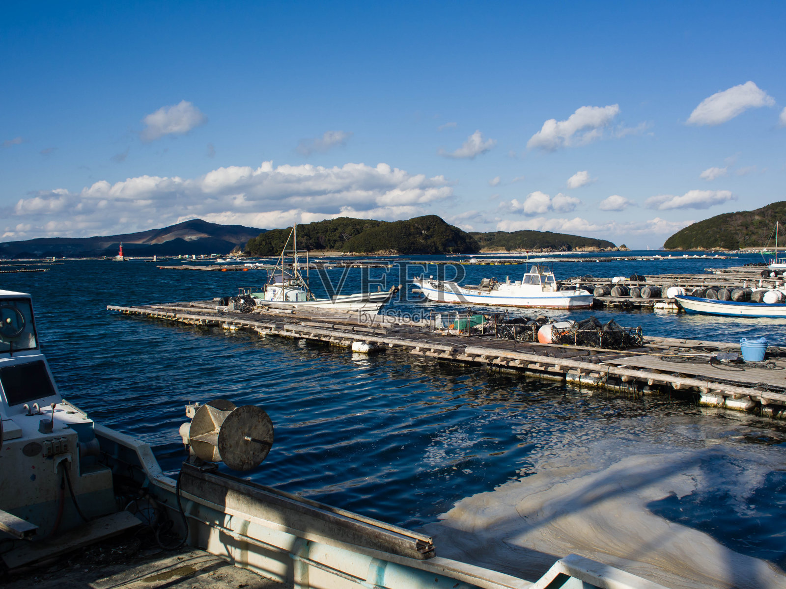 日本的牡蛎养殖场照片摄影图片