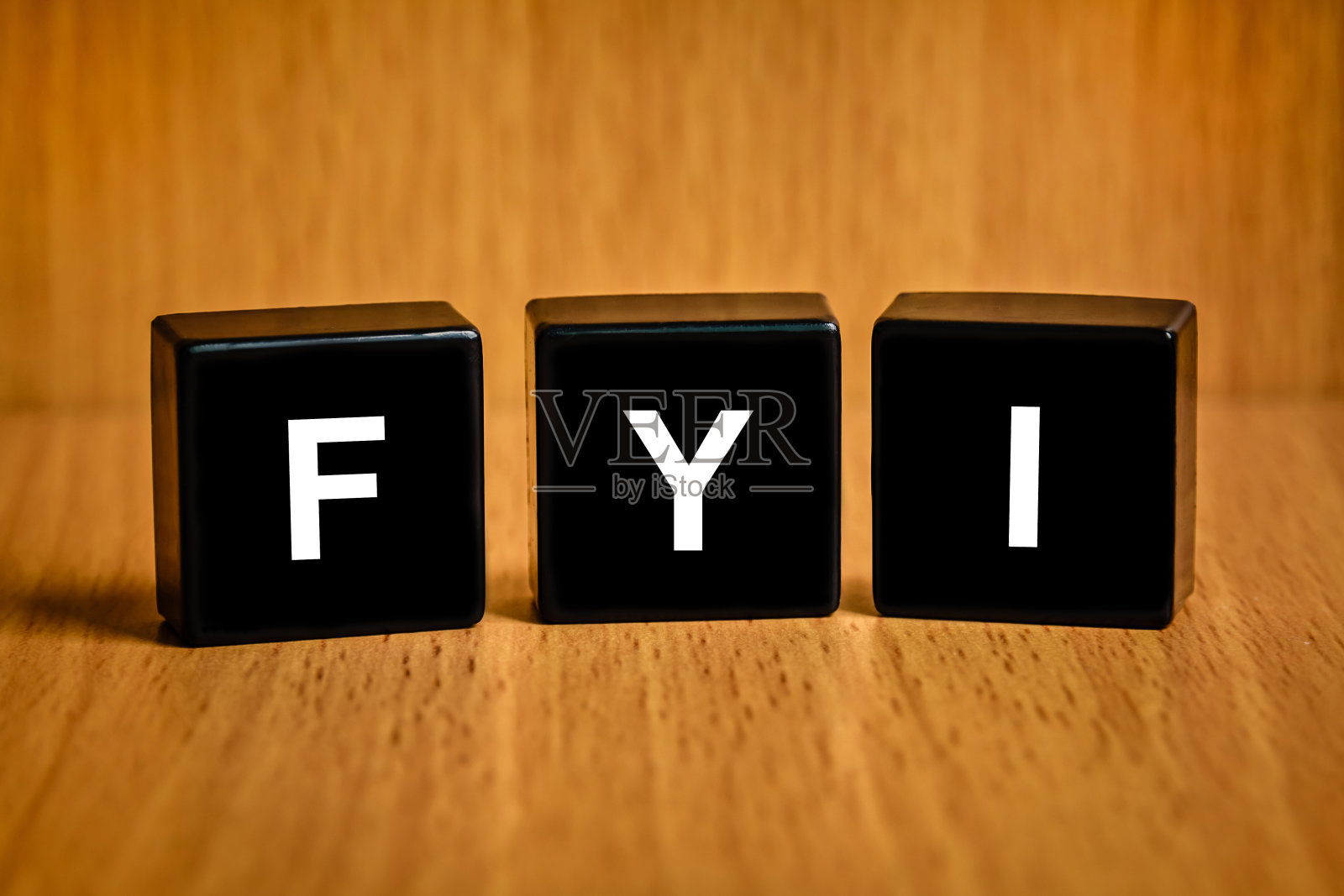 供你参考,黑色块上的文字照片摄影图片