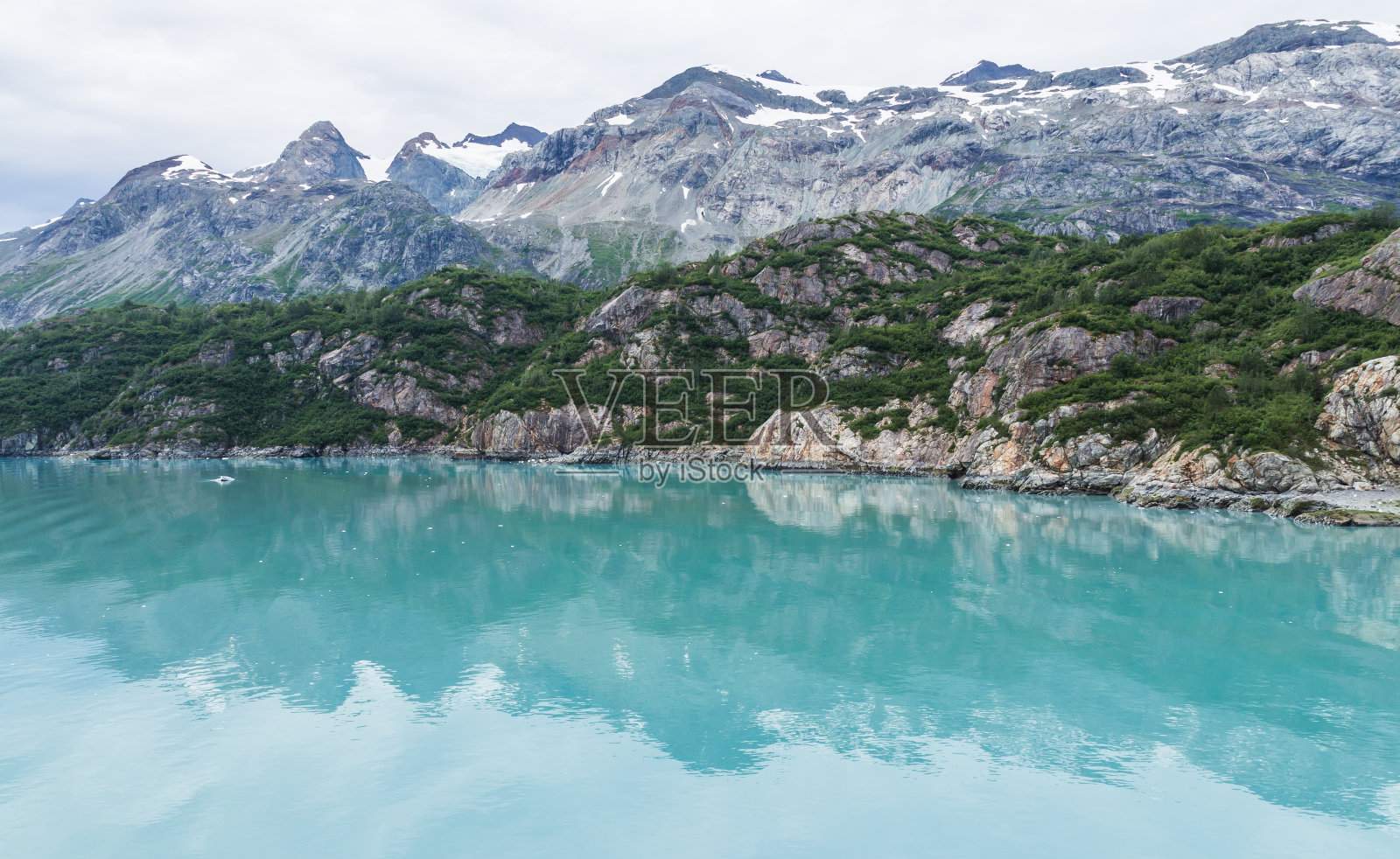 美国阿拉斯加的山景和海景照片摄影图片