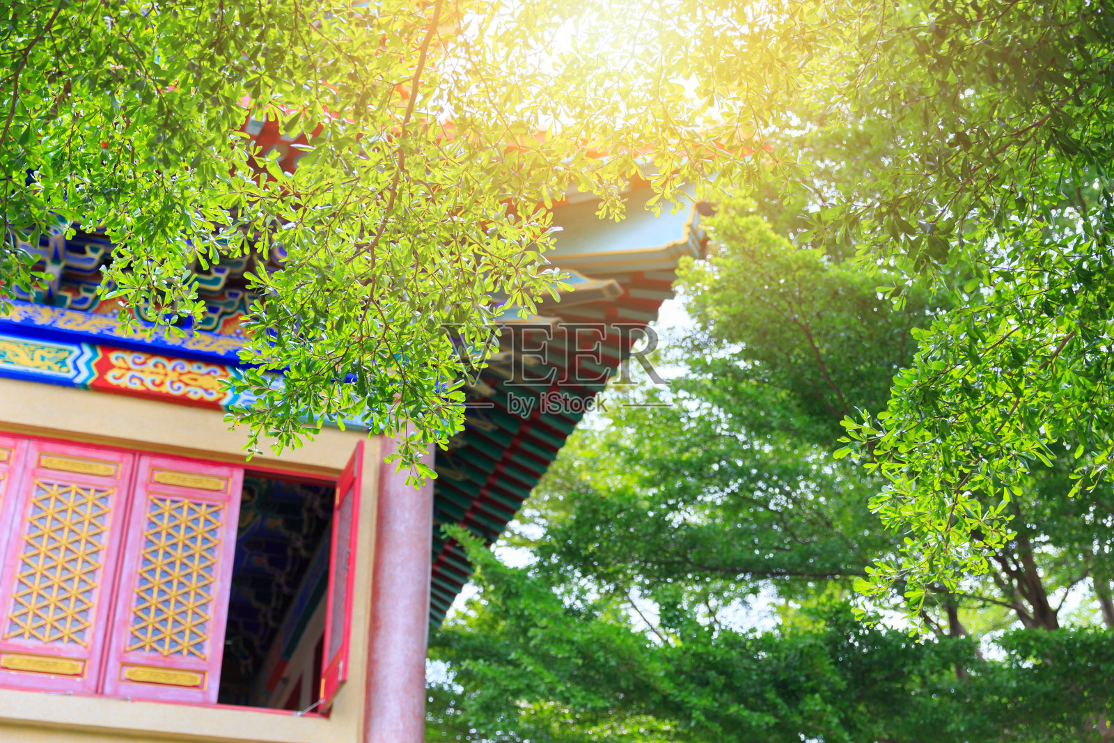 最美丽和详细的亚洲风格中国寺庙建筑佛教寺庙亚洲国家。照片摄影图片