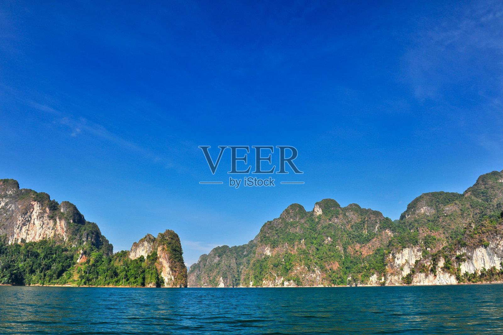 湖的秋景照片摄影图片