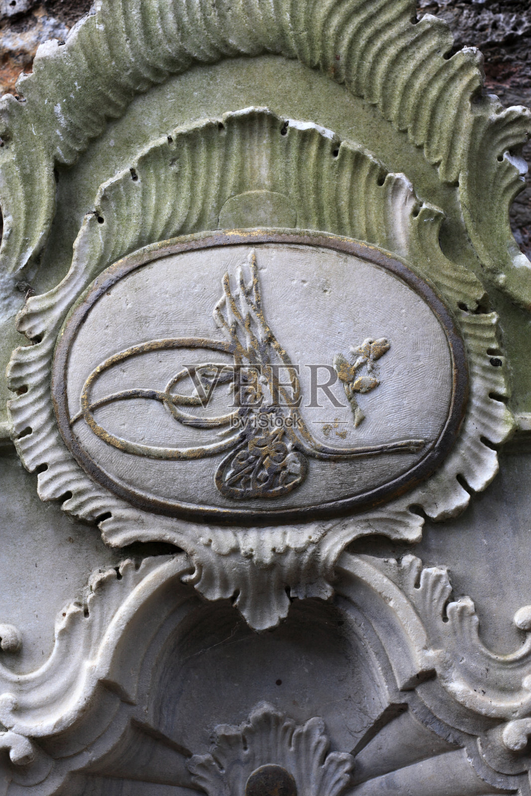 喷泉上哈里发的徽章照片摄影图片