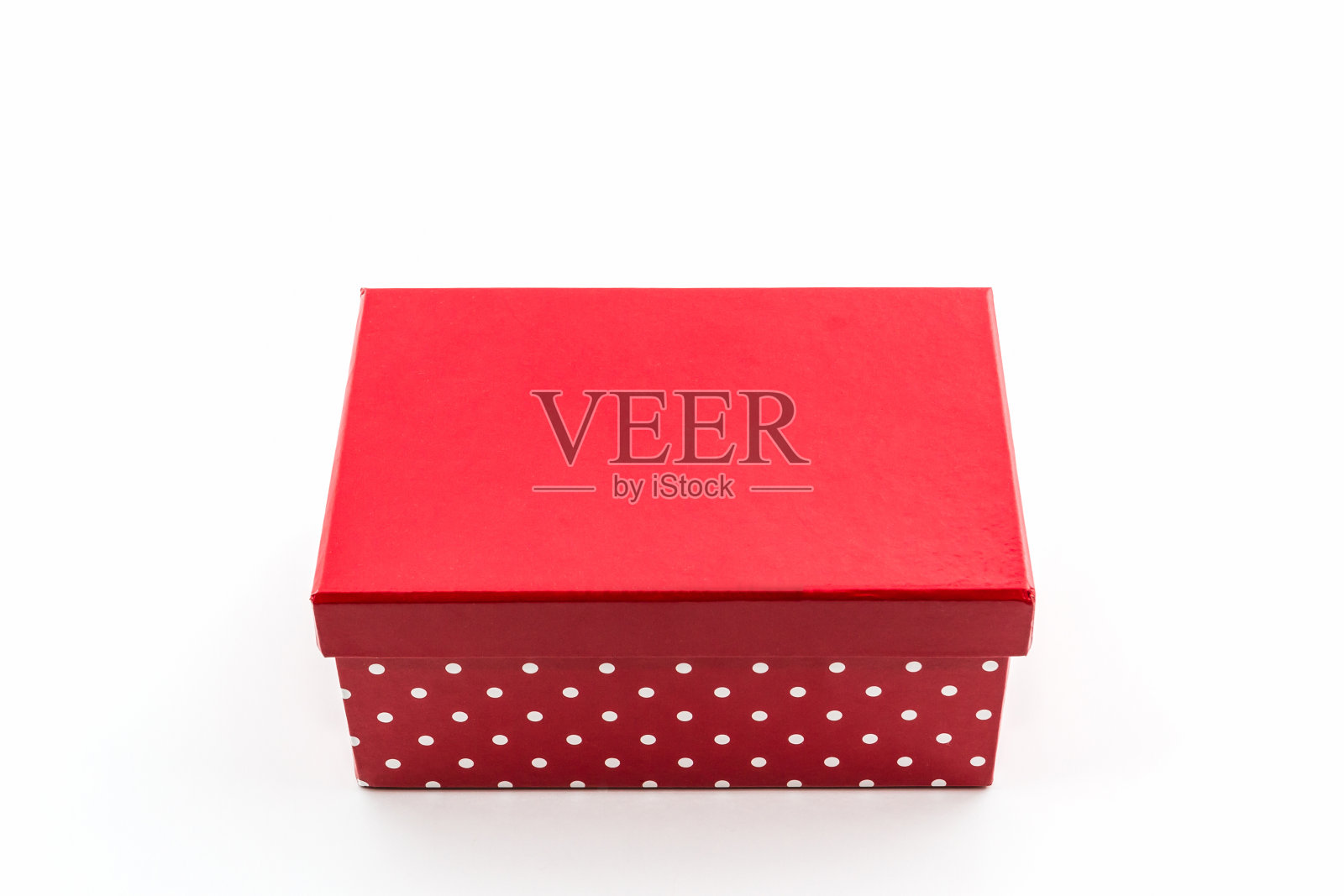 红色圆点盒,与裁剪路径。照片摄影图片