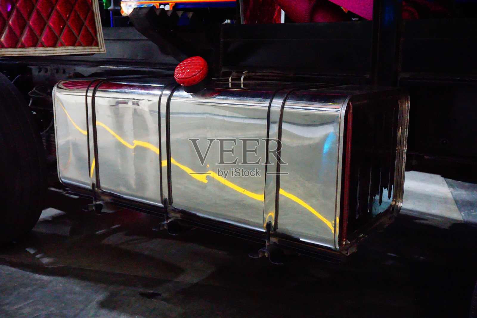 汽车油箱照片摄影图片