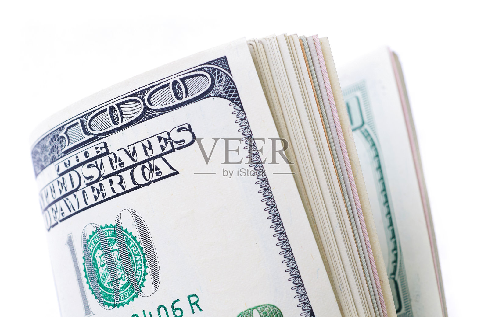 以美元为货币的百元大钞,白色背景。照片摄影图片