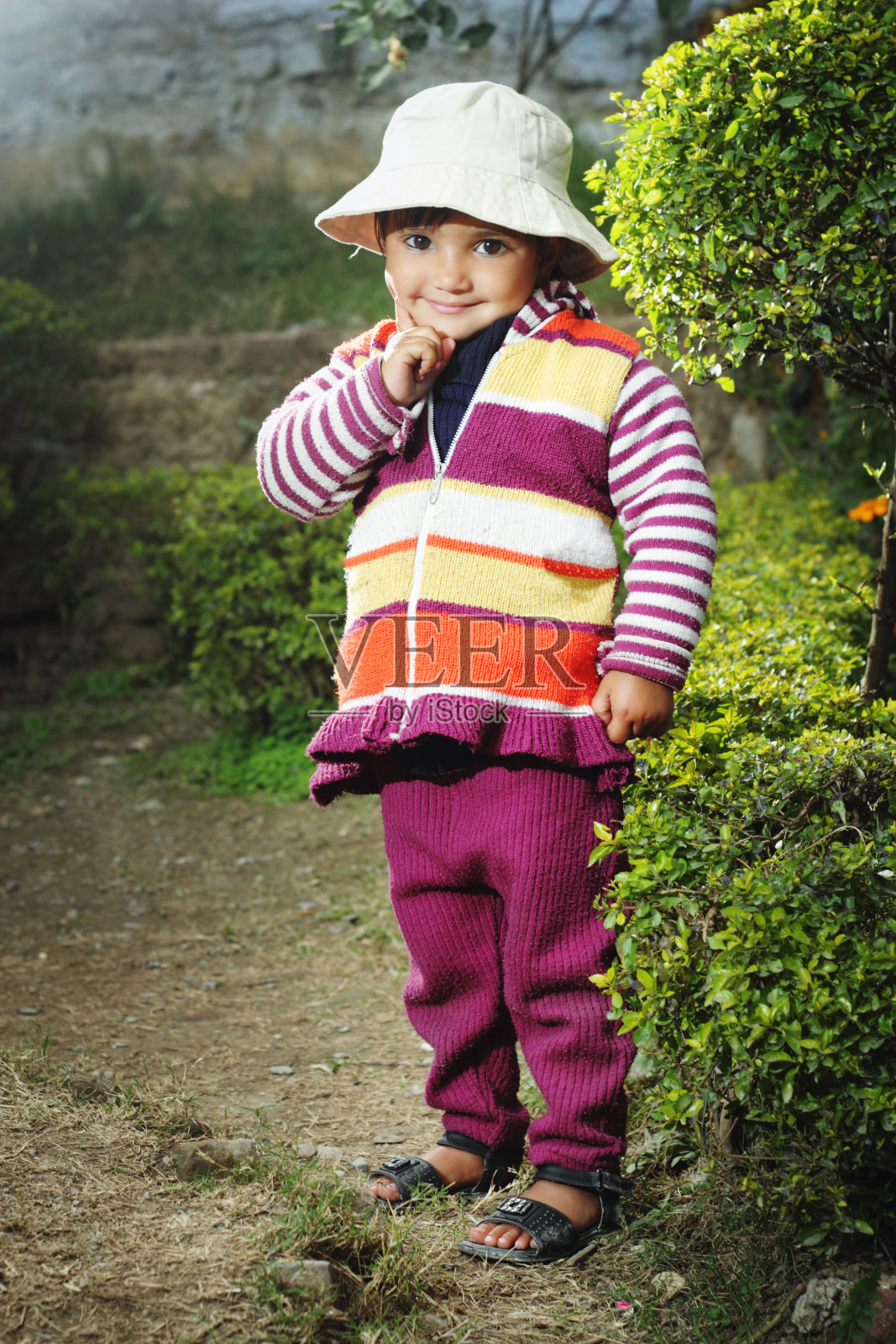 小女孩照片摄影图片