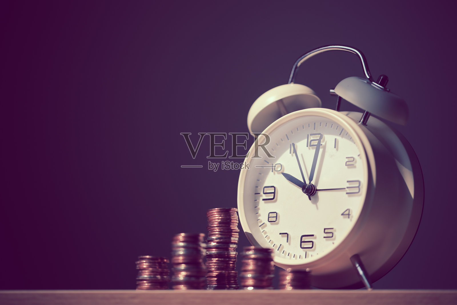 时间就是金钱的概念照片摄影图片