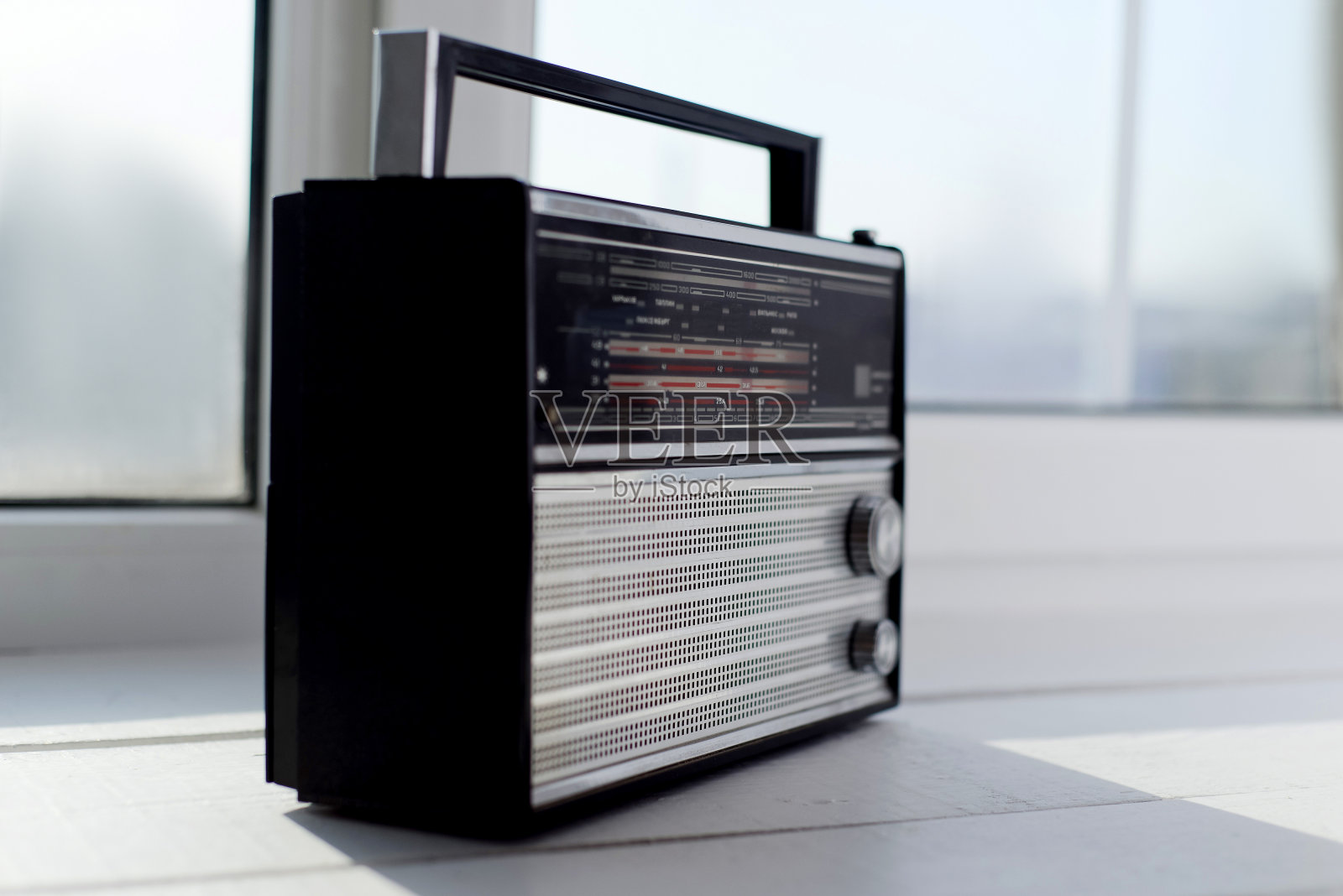 台旧收音机照片摄影图片