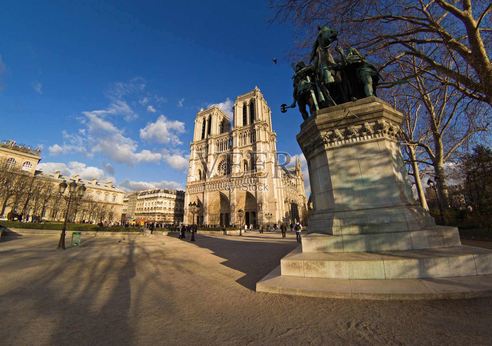 圣母院大教堂照片摄影图片