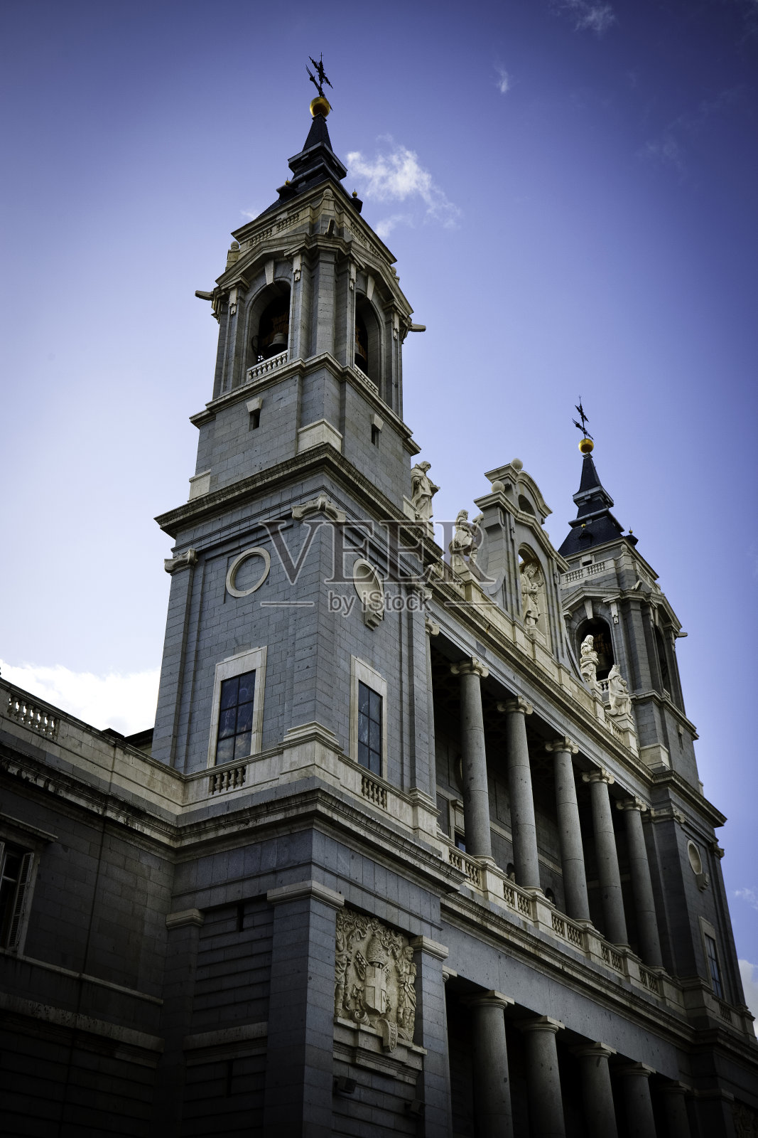 阿尔穆德纳大教堂。马德里(西班牙)照片摄影图片