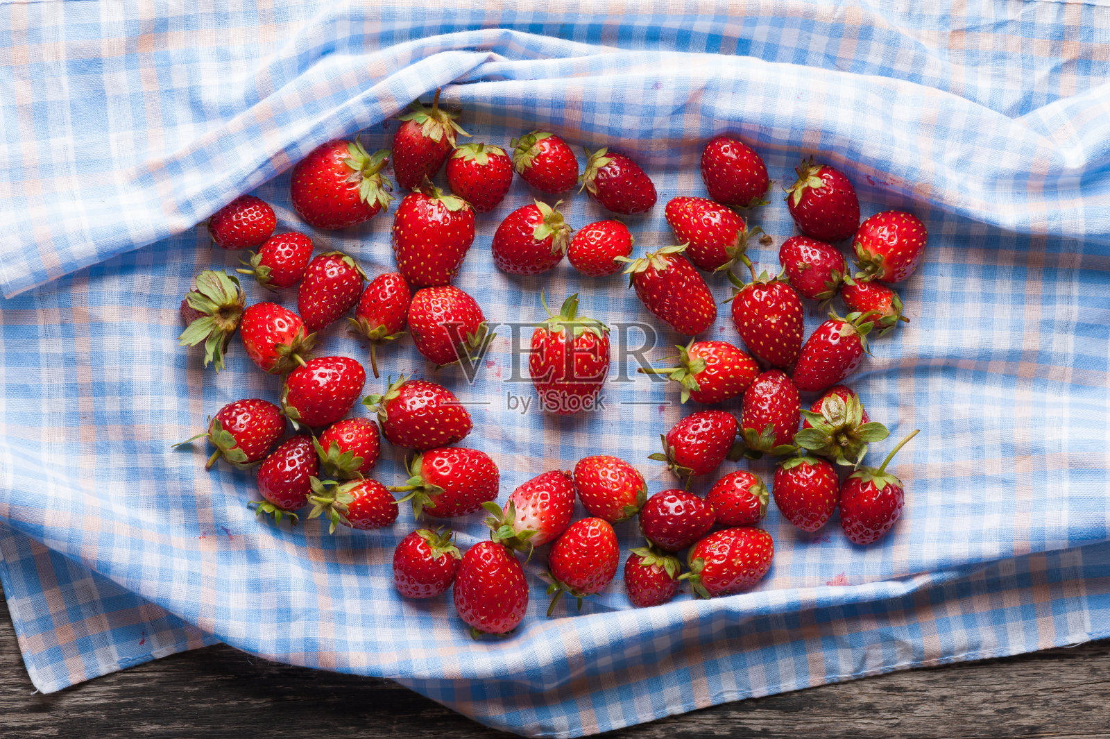 草莓照片摄影图片