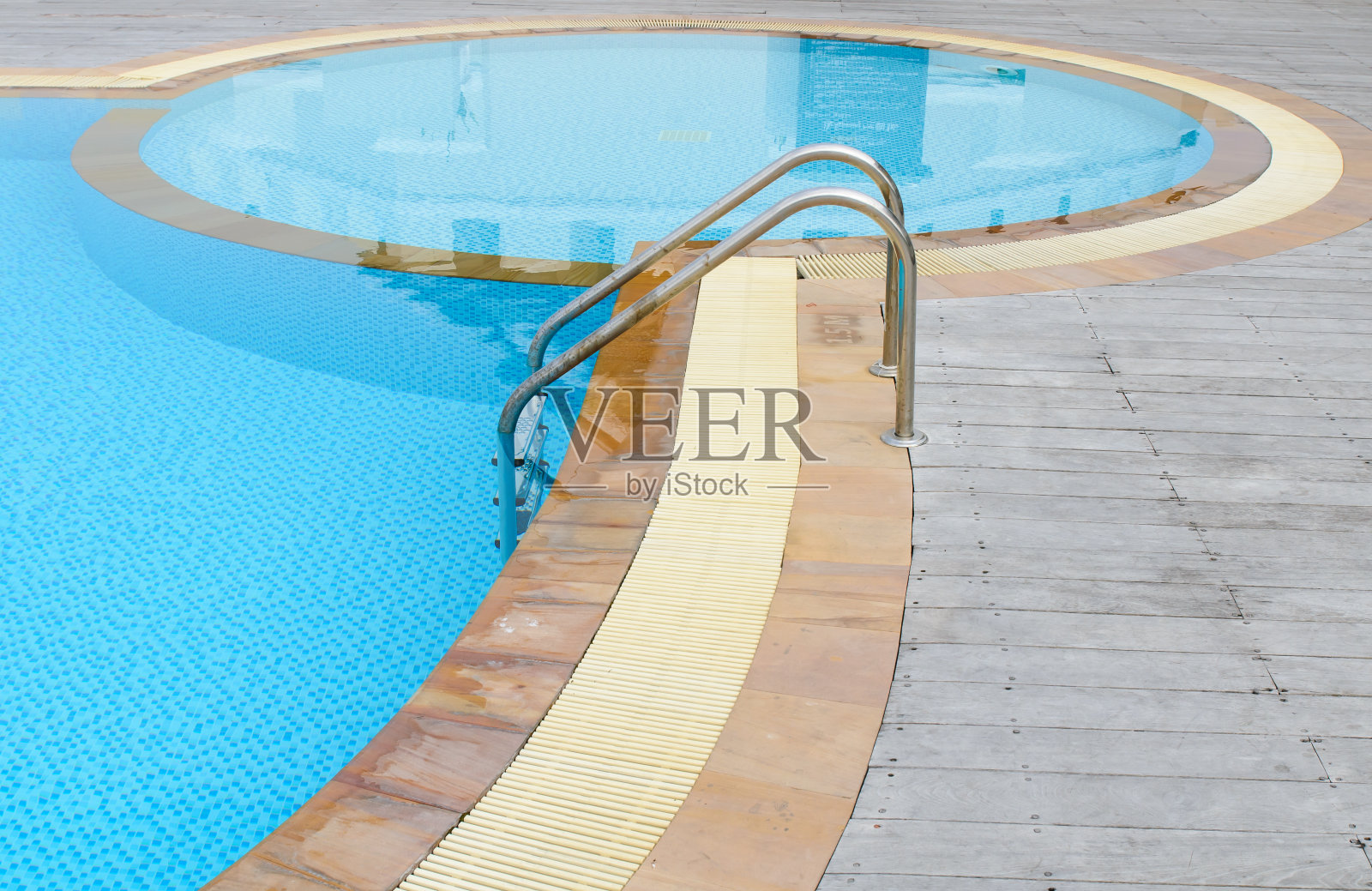 游泳池照片摄影图片