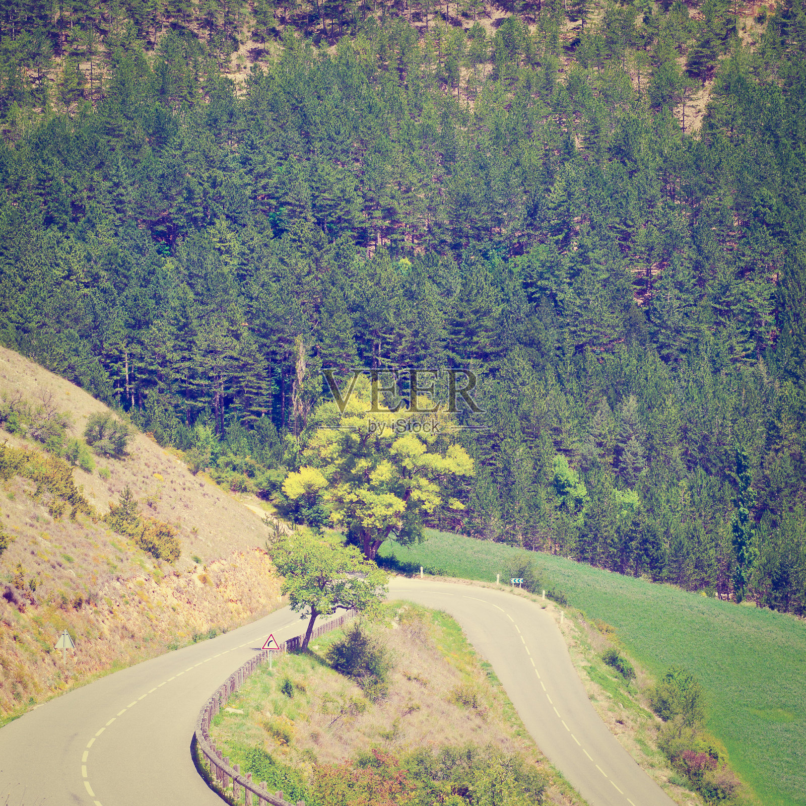蜿蜒的道路照片摄影图片