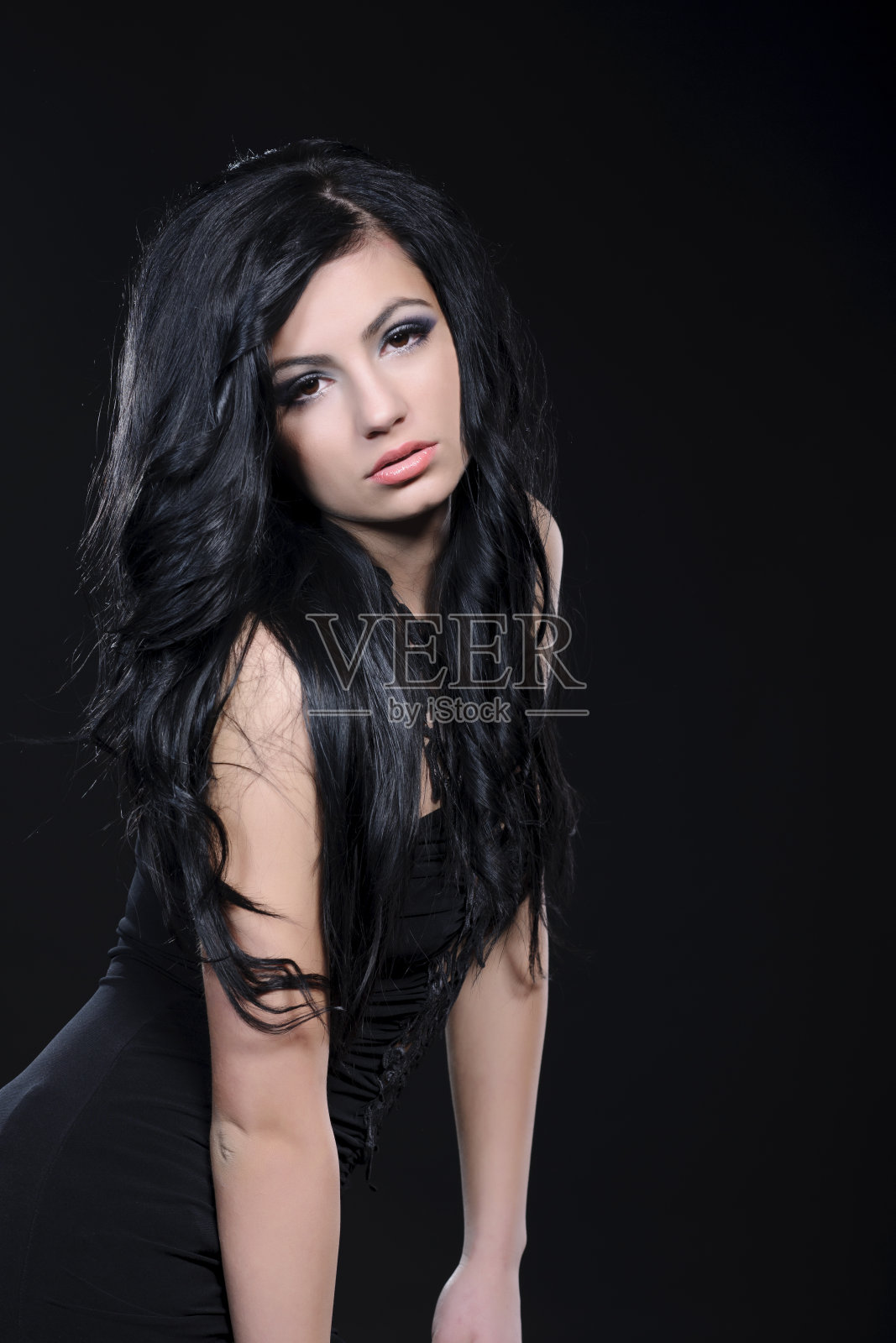 黑发女人照片摄影图片