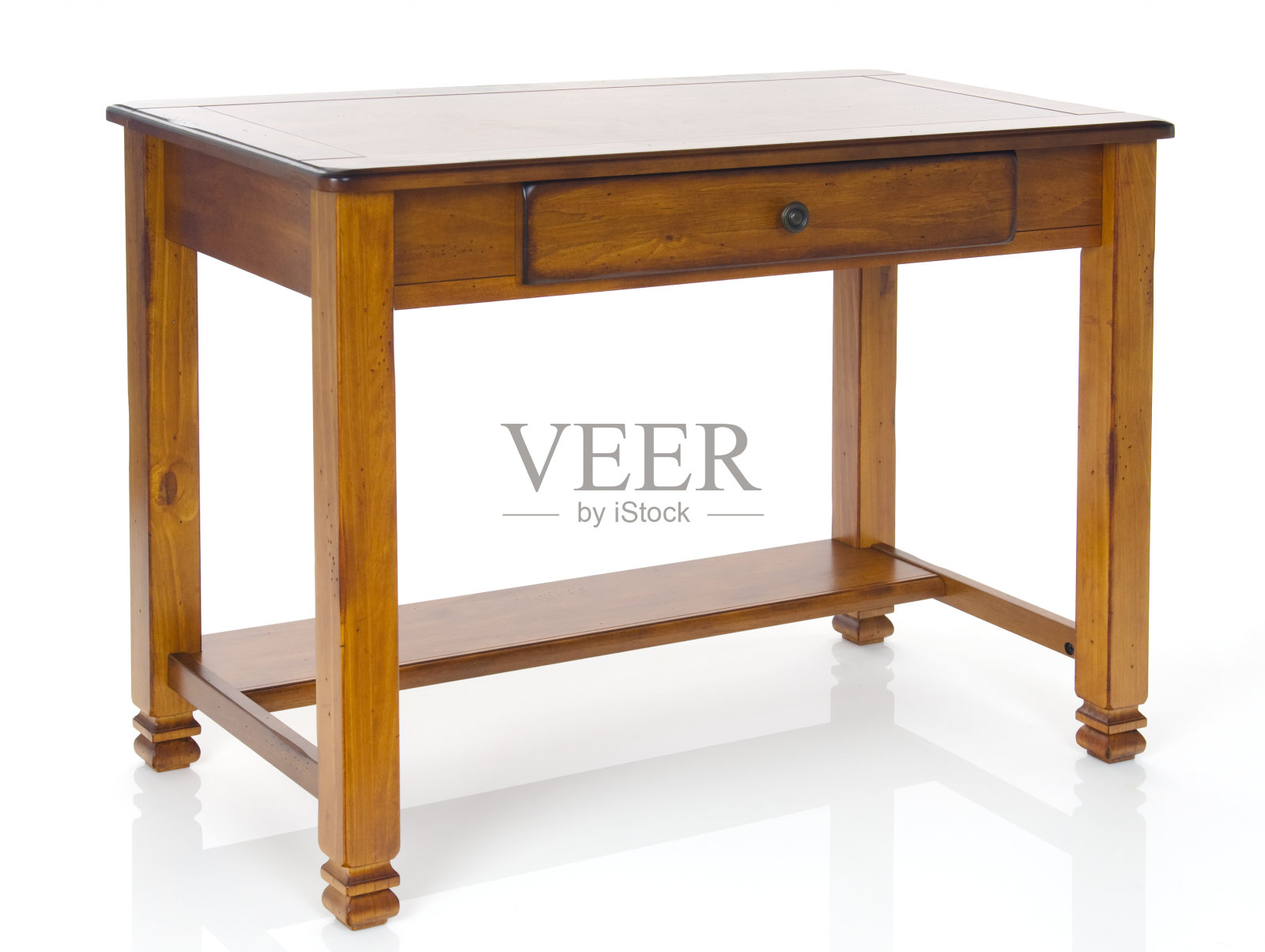 木制的桌子照片摄影图片