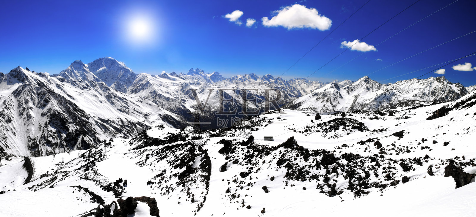 美丽的风景埃尔布鲁斯山,欧洲的最高峰照片摄影图片