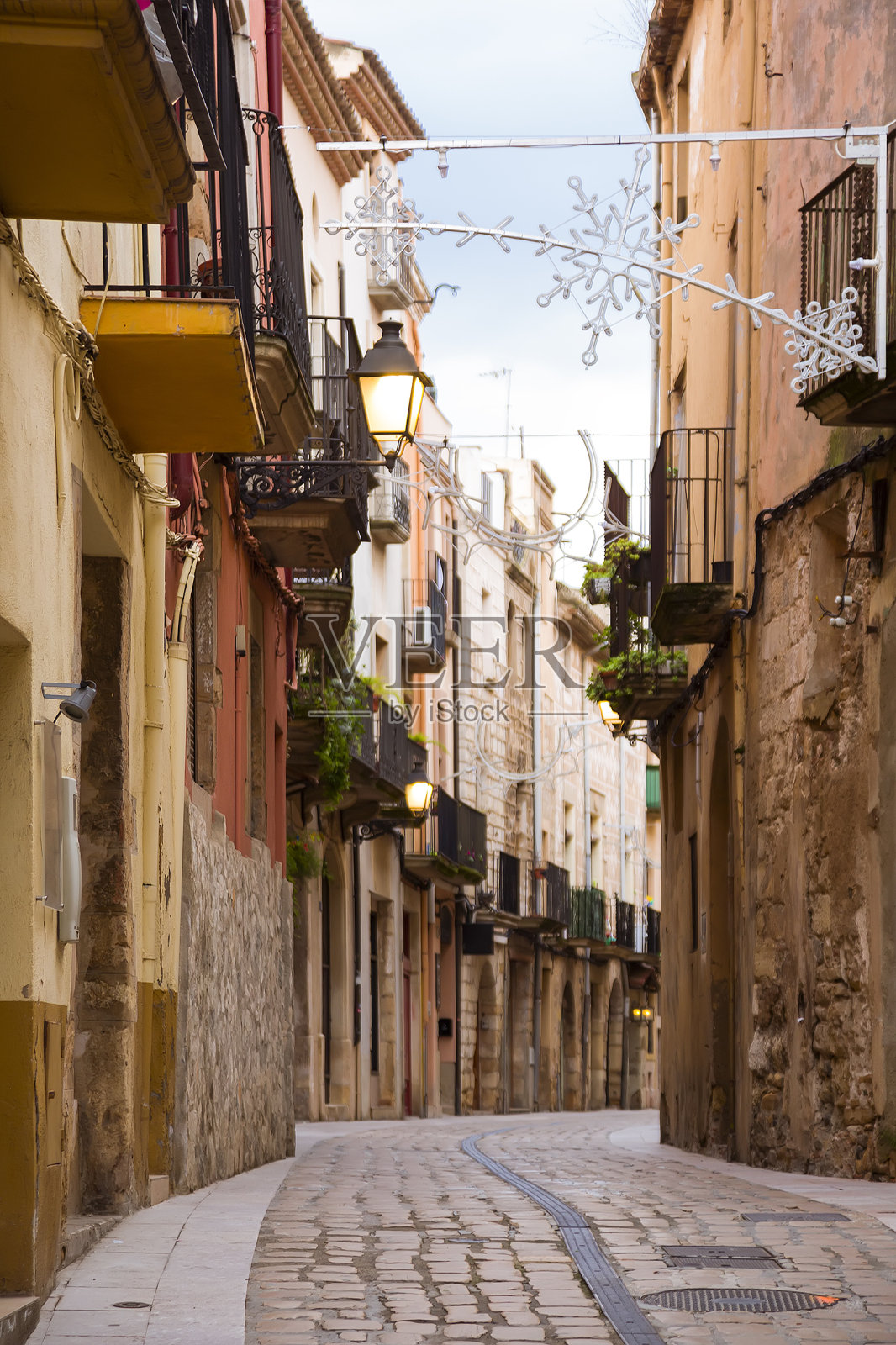 万勃朗狭窄的街道照片摄影图片