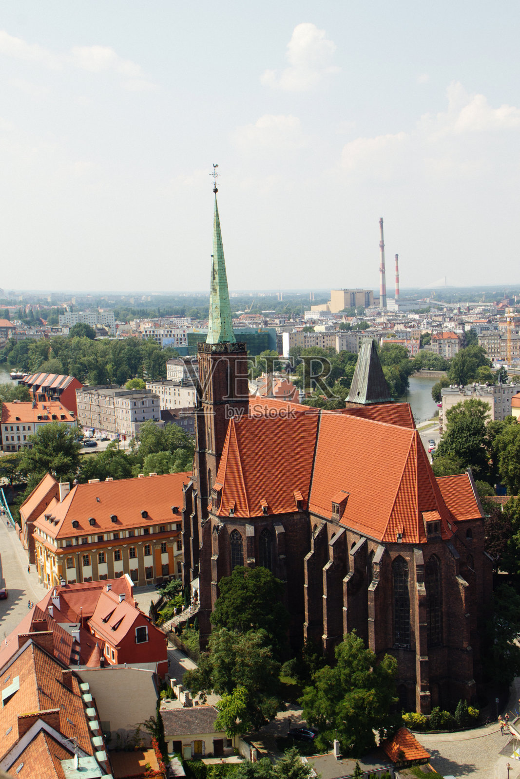 波兰弗罗茨瓦夫大教堂街的景色照片摄影图片
