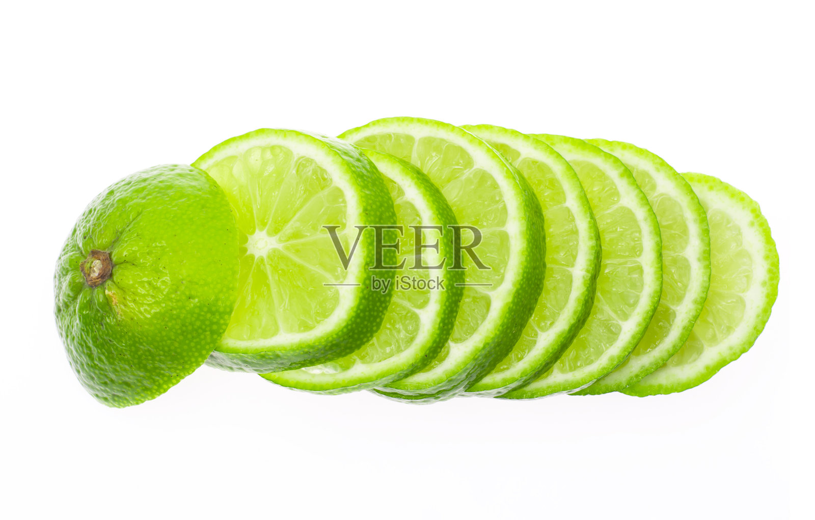 新鲜成熟的酸橙,孤立的白色背景。照片摄影图片