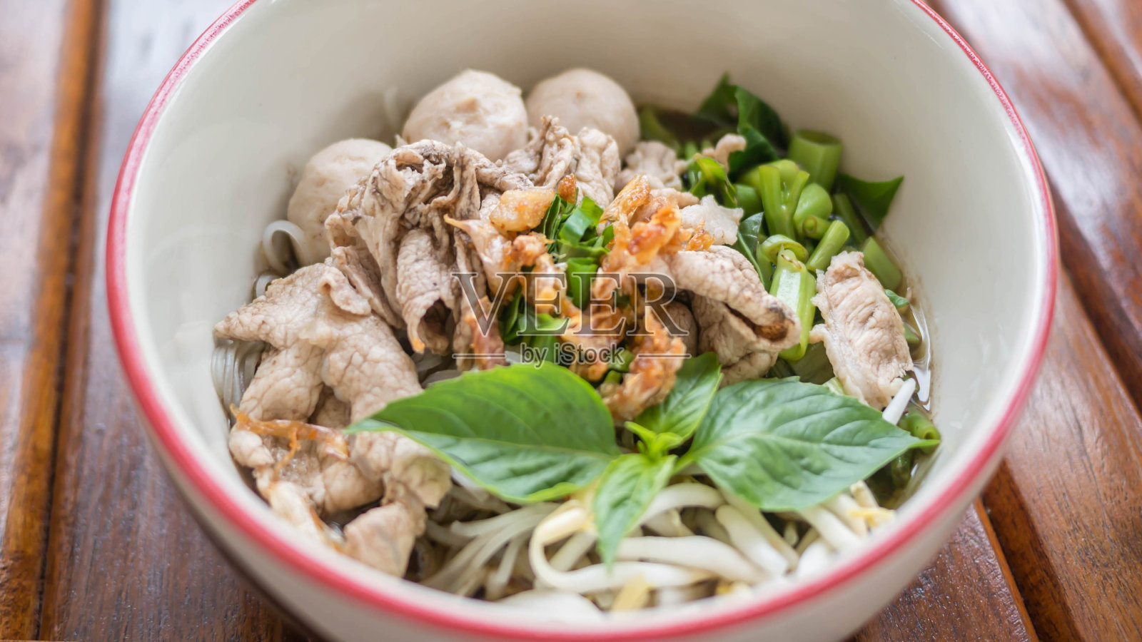 亚洲白色面条照片摄影图片