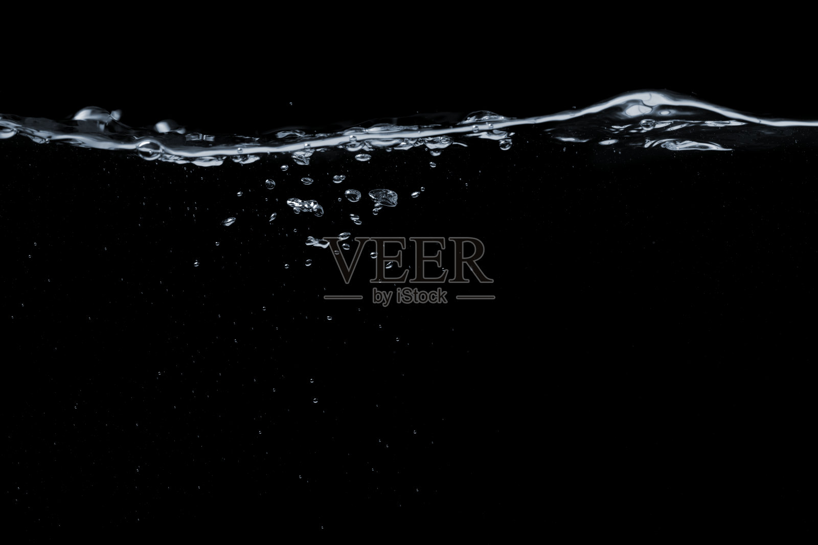 黑水上的水照片摄影图片