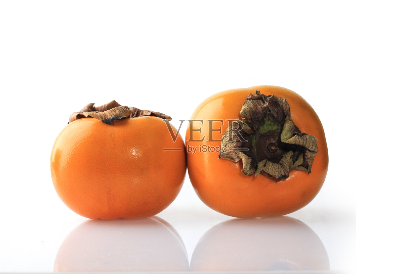 白色背景上的卡其照片摄影图片