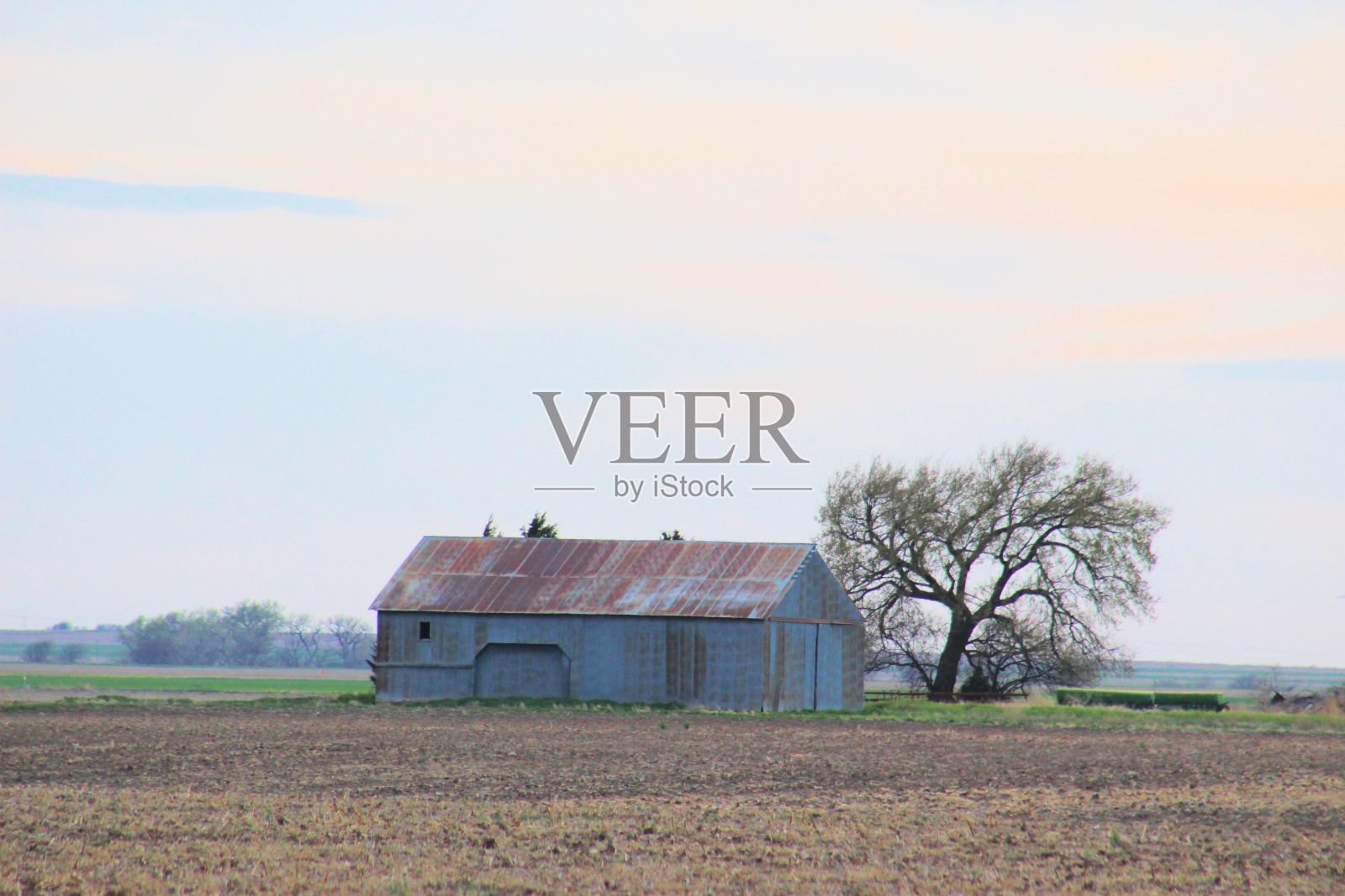 旧农场建筑照片摄影图片