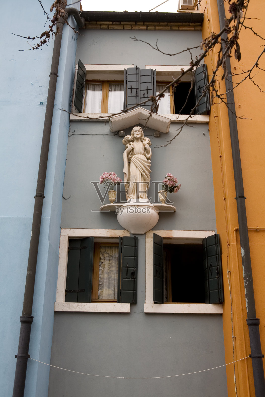 家中的宗教圣地照片摄影图片