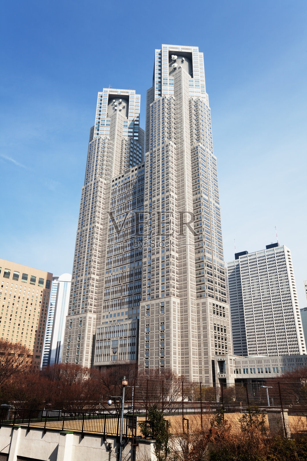 东京都新宿区政府大楼照片摄影图片