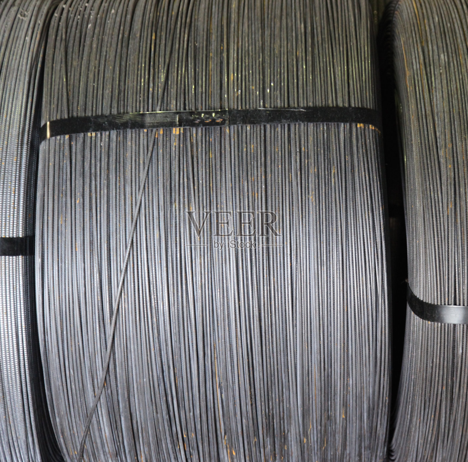 仓储精装乱成一片照片摄影图片