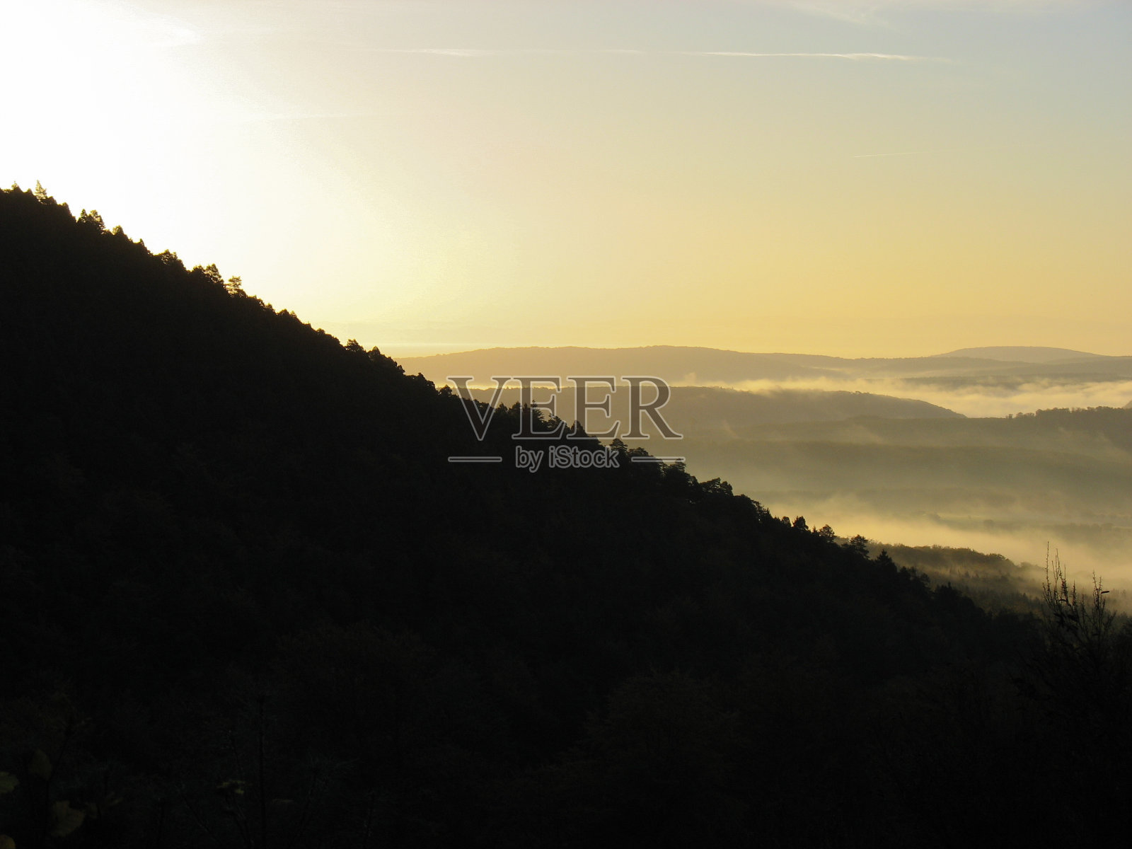 孚日山的日出照片摄影图片