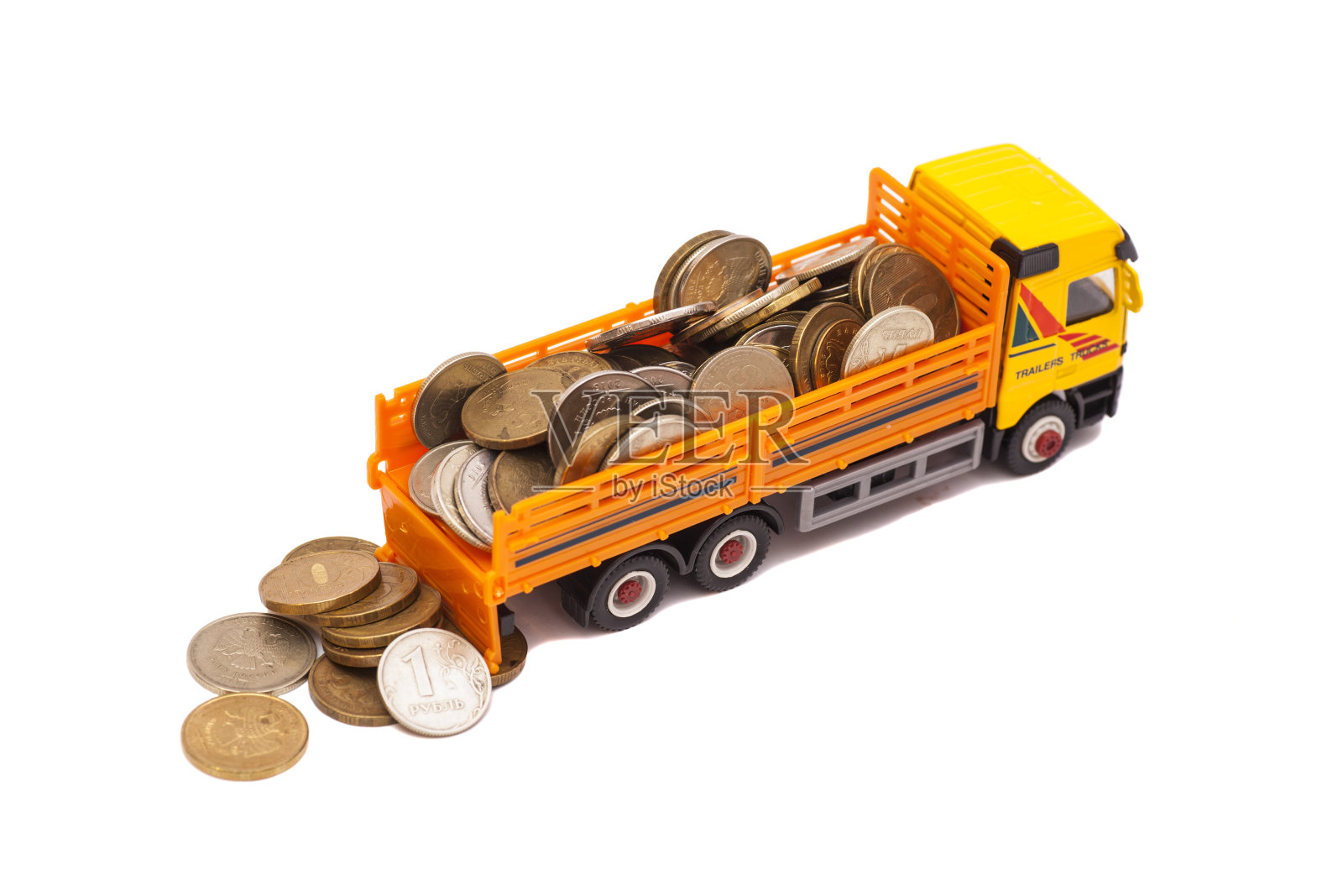 卡车上有蛀牙和硬币照片摄影图片