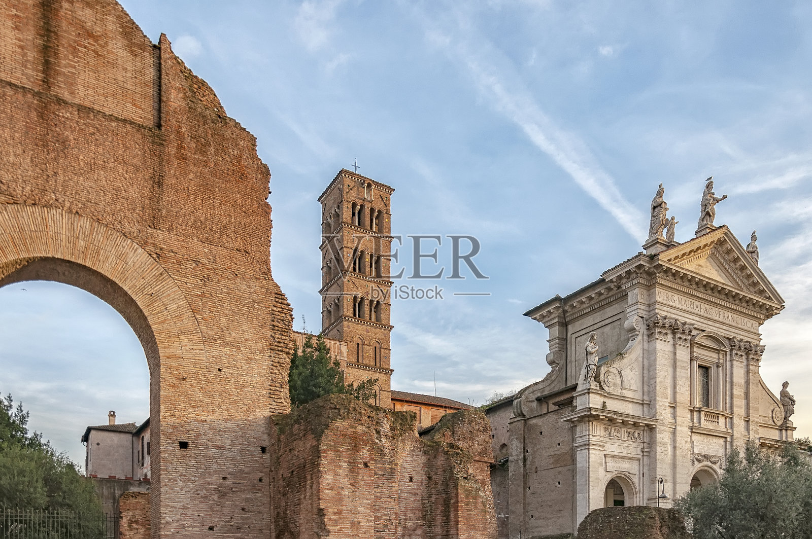 罗马圣弗朗西斯卡罗马大教堂照片摄影图片