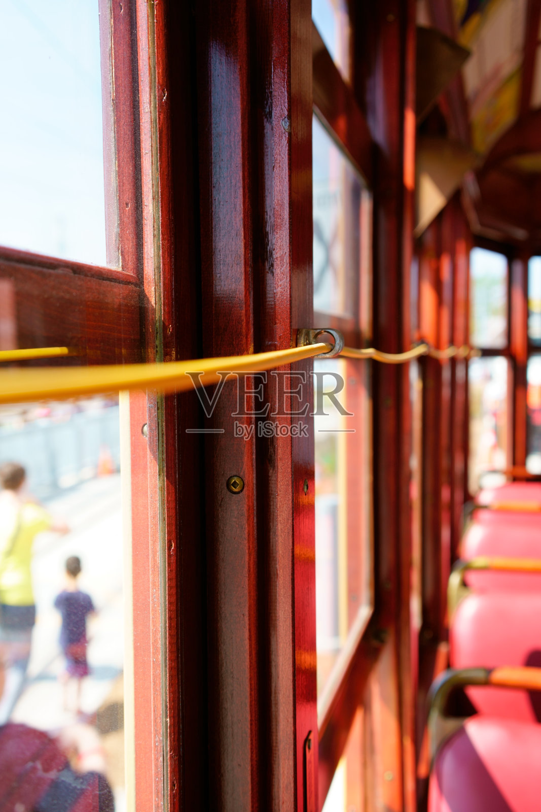 老式观光巴士照片摄影图片