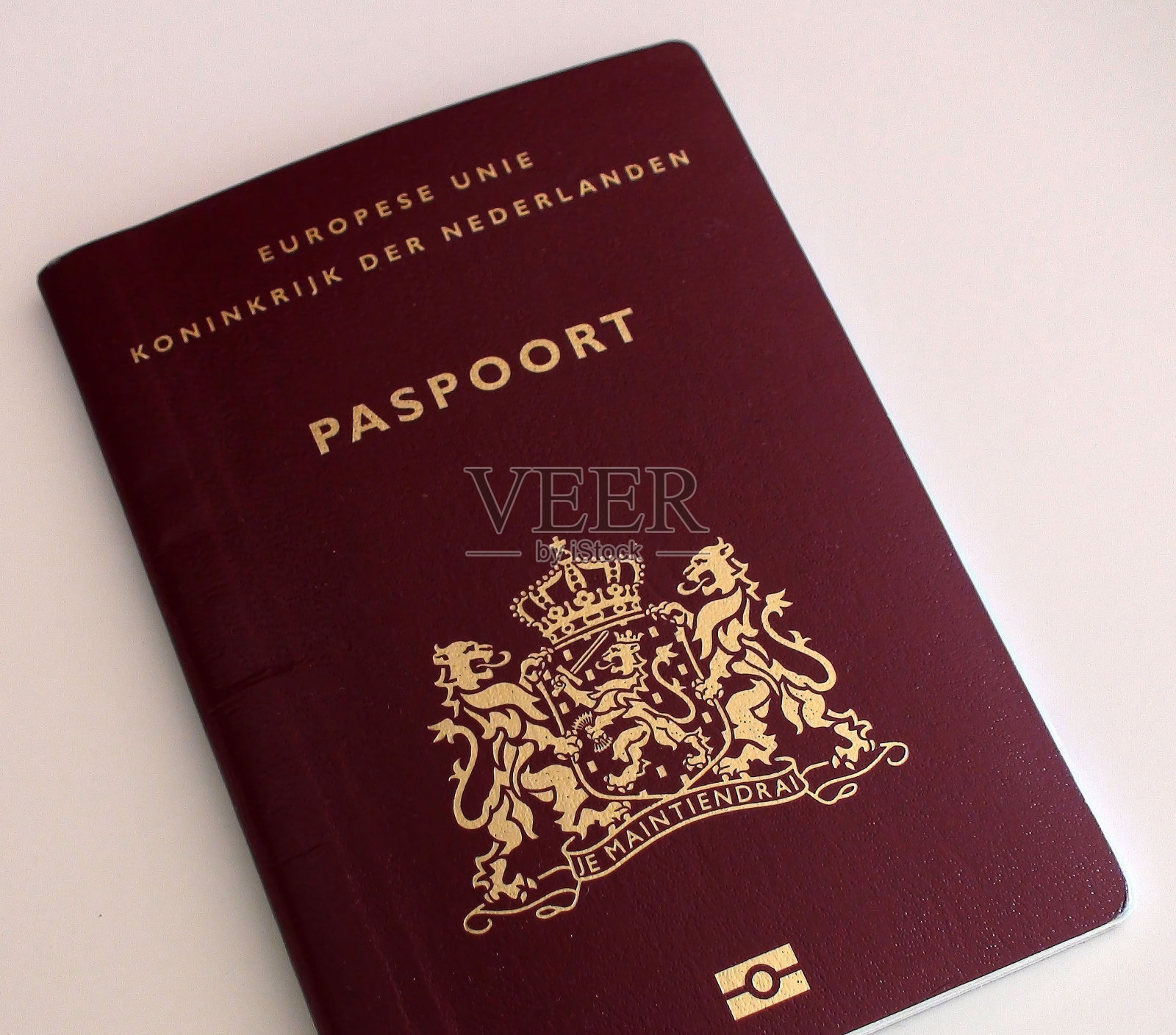 荷兰官方国际护照照片摄影图片