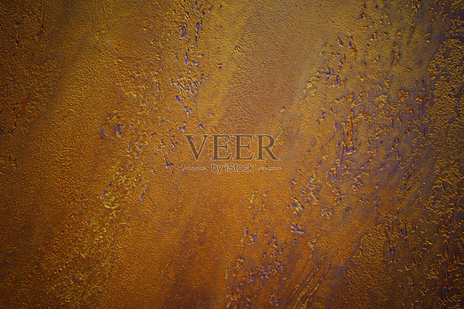 铁锈金属纹理背景为金色和紫色照片摄影图片
