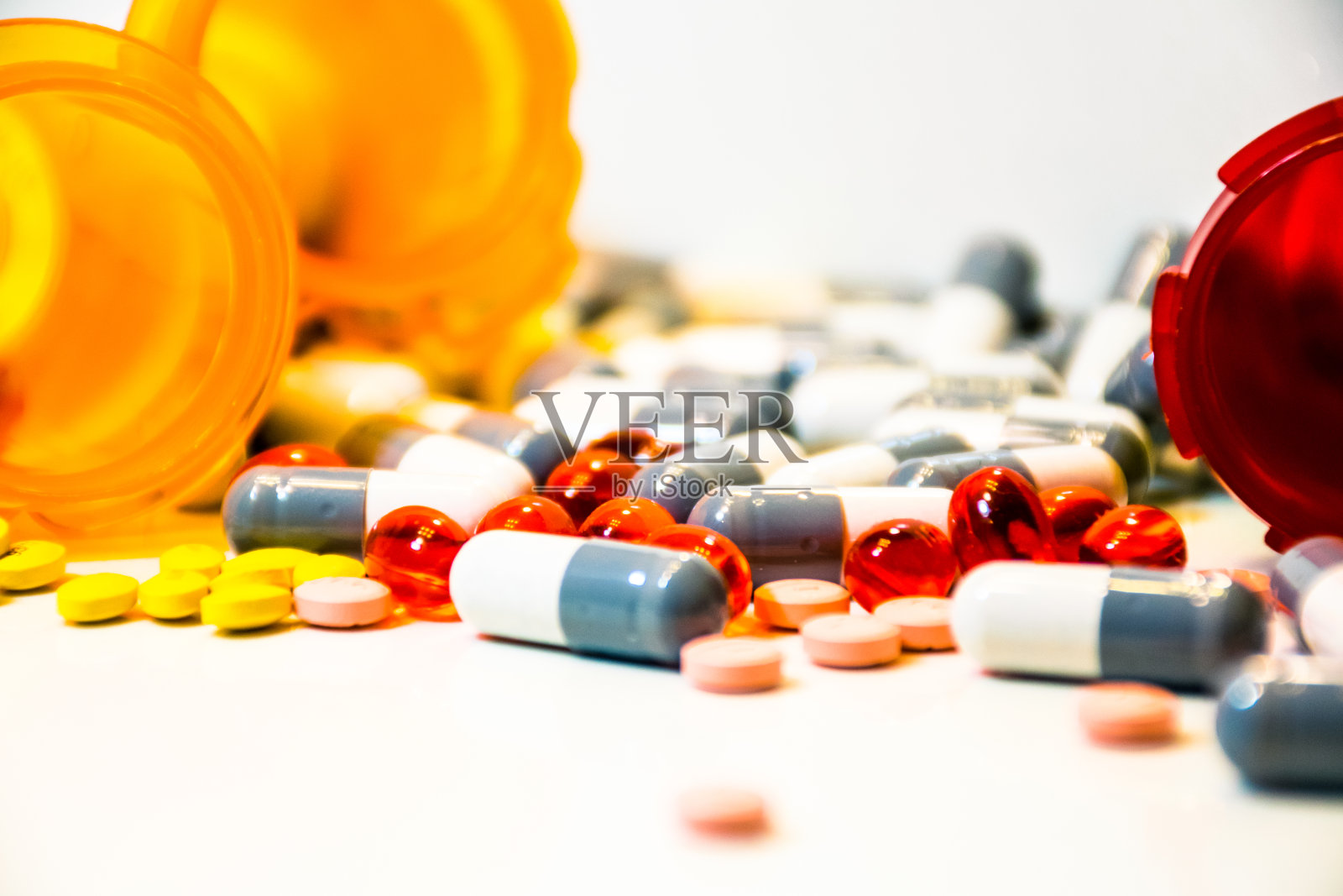 过多的处方药医疗保健药片胶囊照片摄影图片